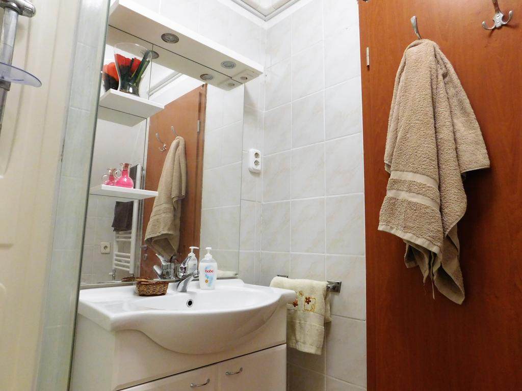 Tulipan Apartman Balatonalmádi Екстериор снимка